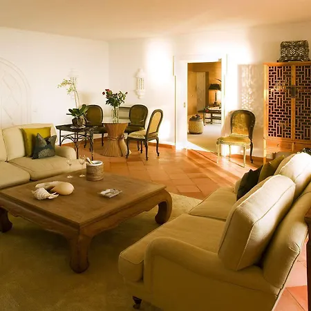 维拉霍亚酒店 5*